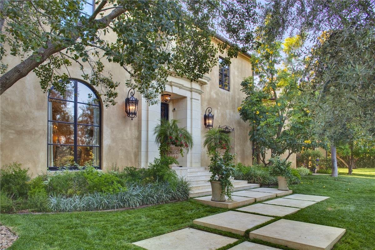 Luxury houses, villas and hotels Beverly Ridge Ter, Beverly Hills, CA