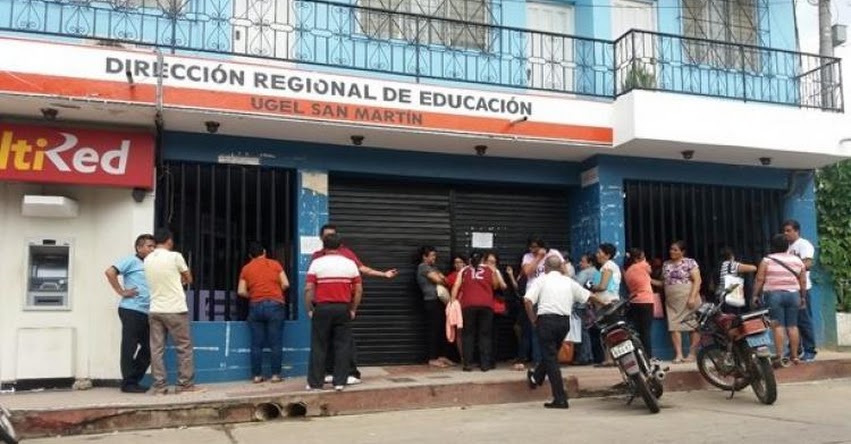 Docentes denuncian que la UGEL San Martín y Picota favorecen a casas comerciales Docentes denuncian que la UGEL San Martín y Picota favorecen a casas comerciales