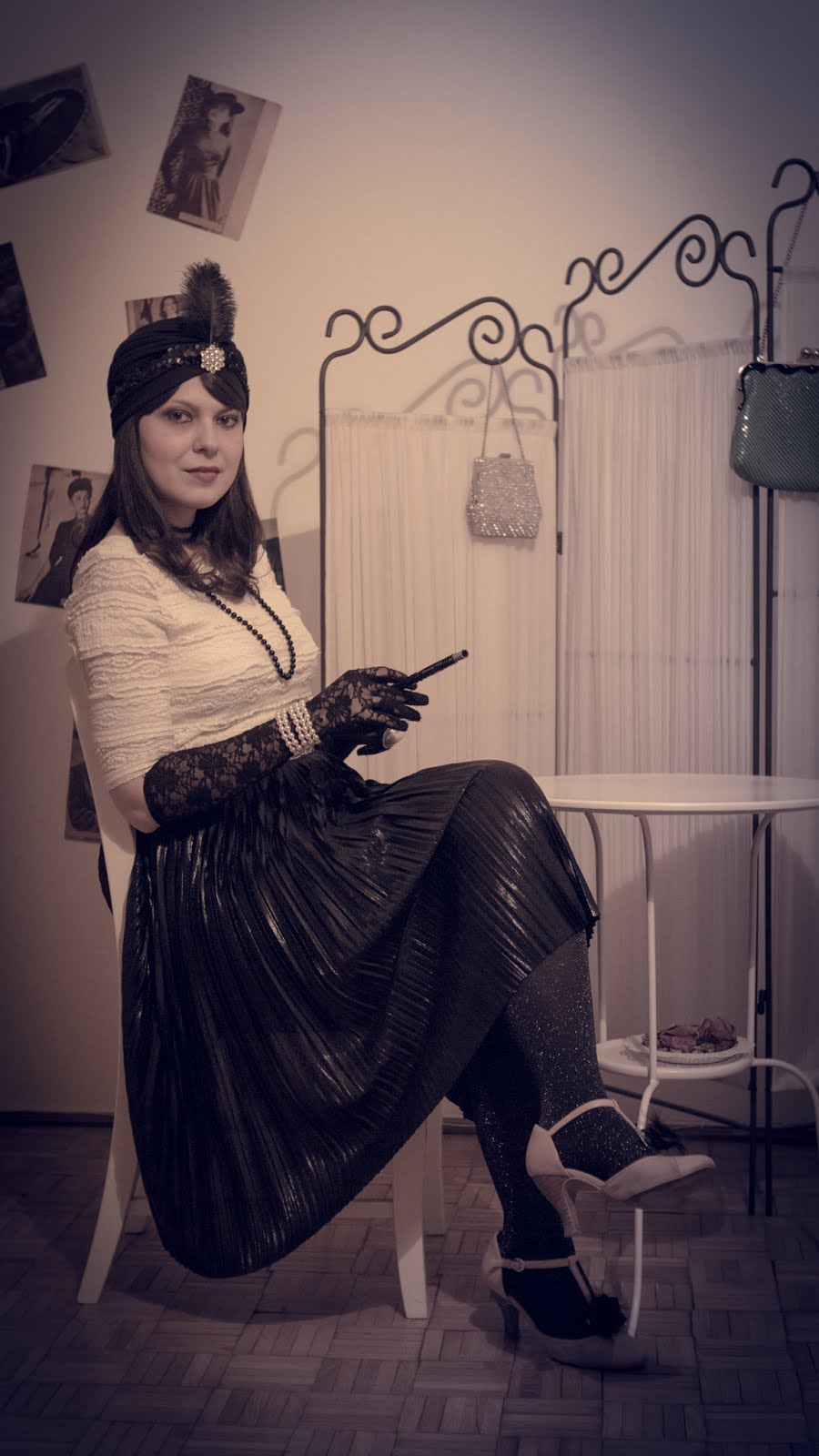 great Gatsby outfit party inspiration pleated skirt stradivarius lace H&M top t strap shoes bata turban roaring 20s style twenties flapper girl cigarette zara belt sparkly black lace gloves