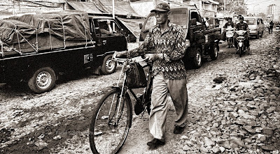 ojek sepeda, foto human interest, Kisah wilayah Kota Tua ojek sepeda, foto human interest, Kisah wilayah Kota Tua