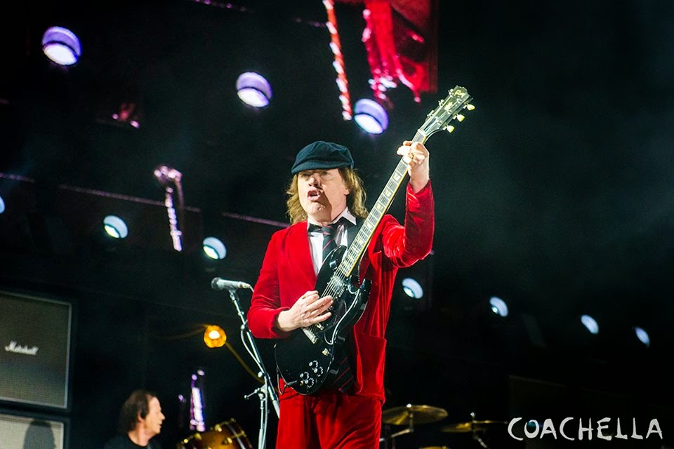 AC/DC Concierto completo de su primer show en el Festival Coachella