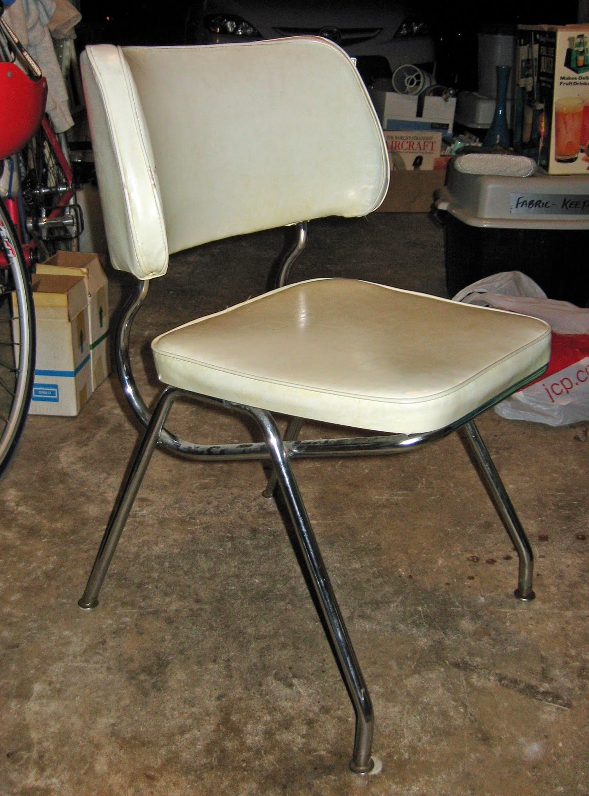 ICEBERG, GOLDBERG, GREENBERG! MCM Kitchen Set and Chair Glides