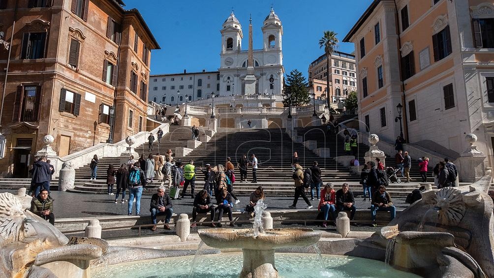 Italia retoma la actividad plena el lunes y en 15 días abrirá sus fronteras a países europeos Italia retoma la actividad plena el lunes y en 15 días abrirá sus fronteras a países europeos