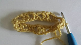 crocodile stitch tutorial from Hooked by Kati