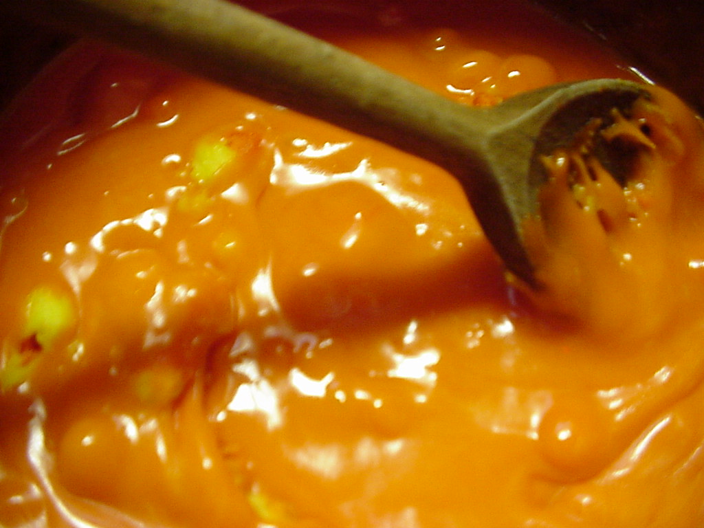 COUNTRY WHISPERS Butterfinger Bars