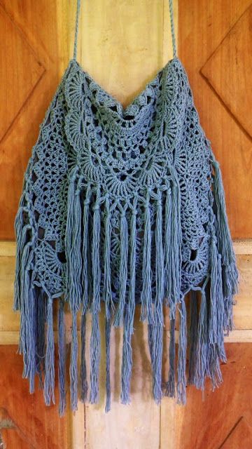 Boho Tassel Crochet Bag - Free Pattern - Persia Lou