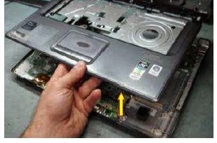 Cara Memperbaiki Laptop Mati Total