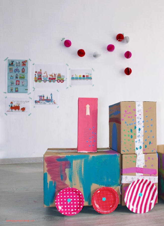 tren diy con cajas para mudanza de selfpackaging