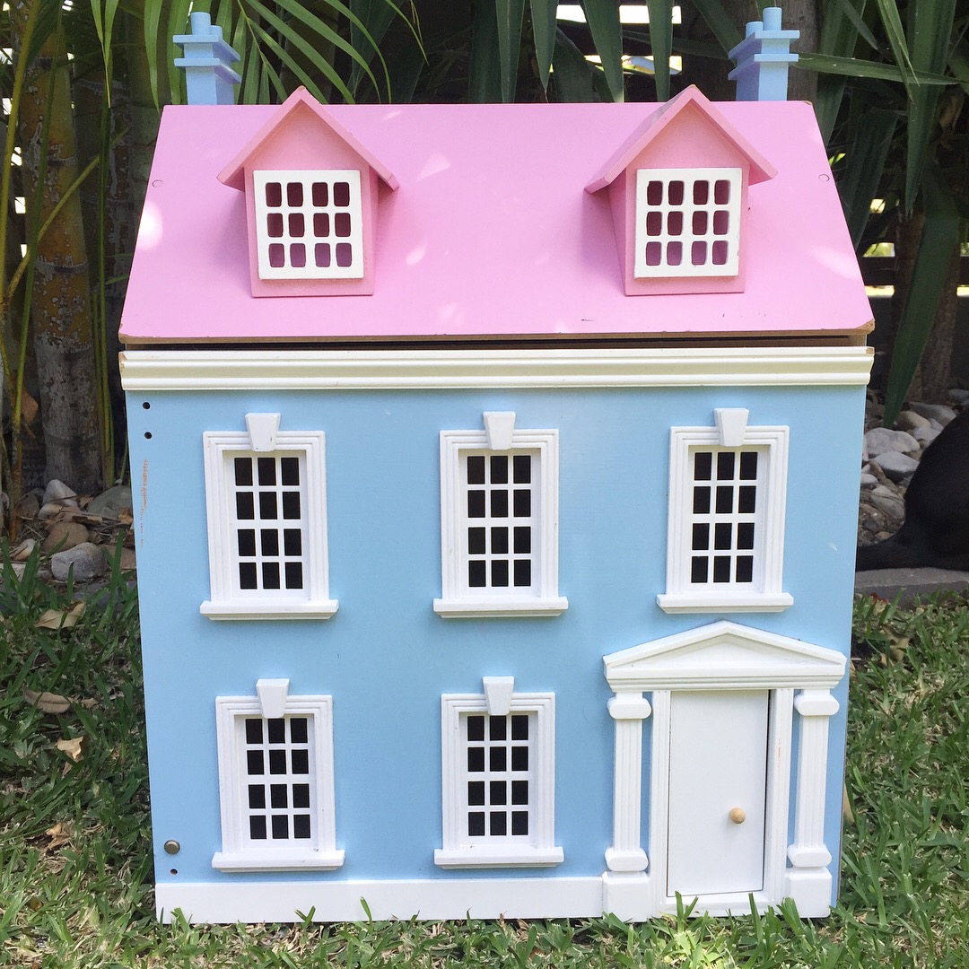 second hand dolls house