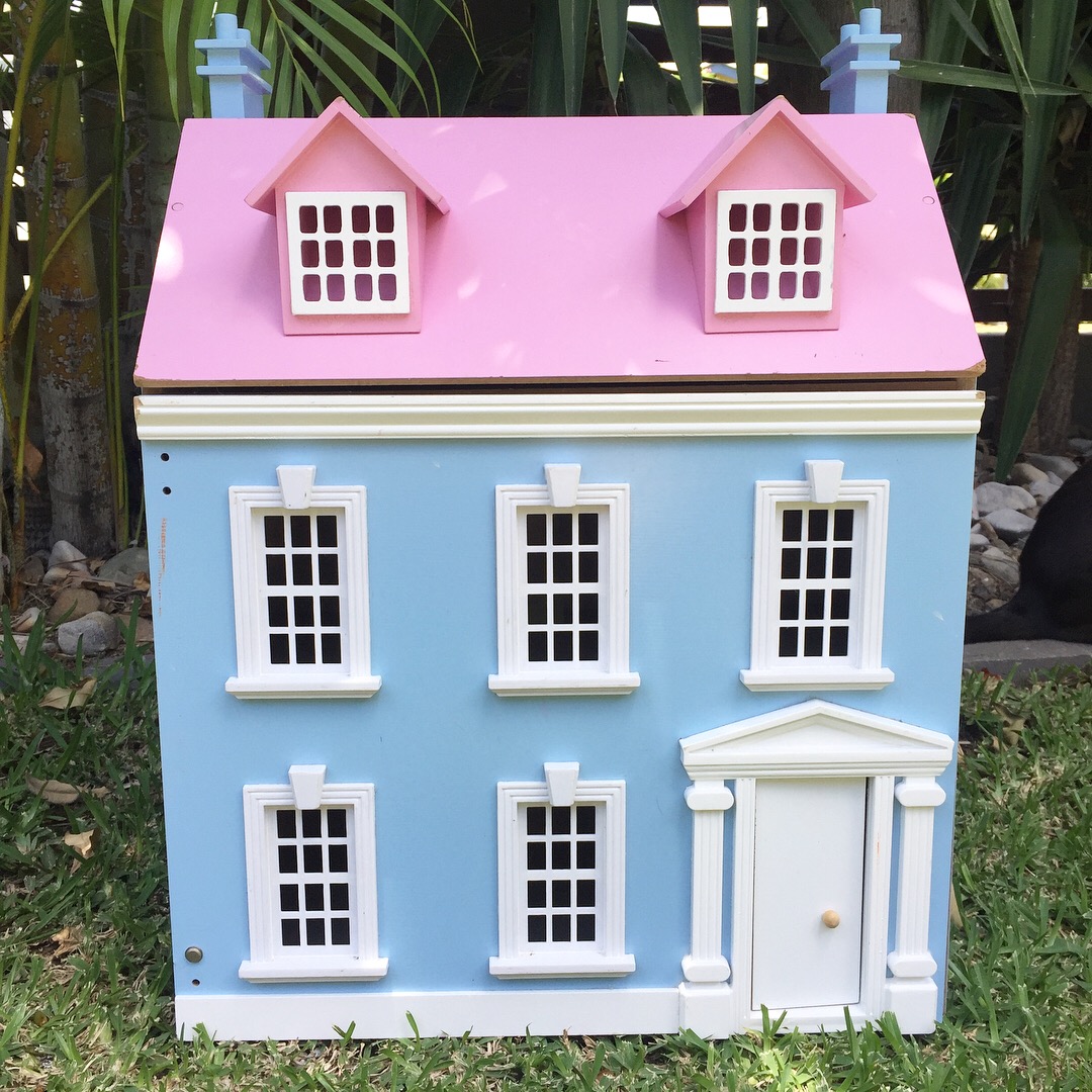 second hand dolls houses