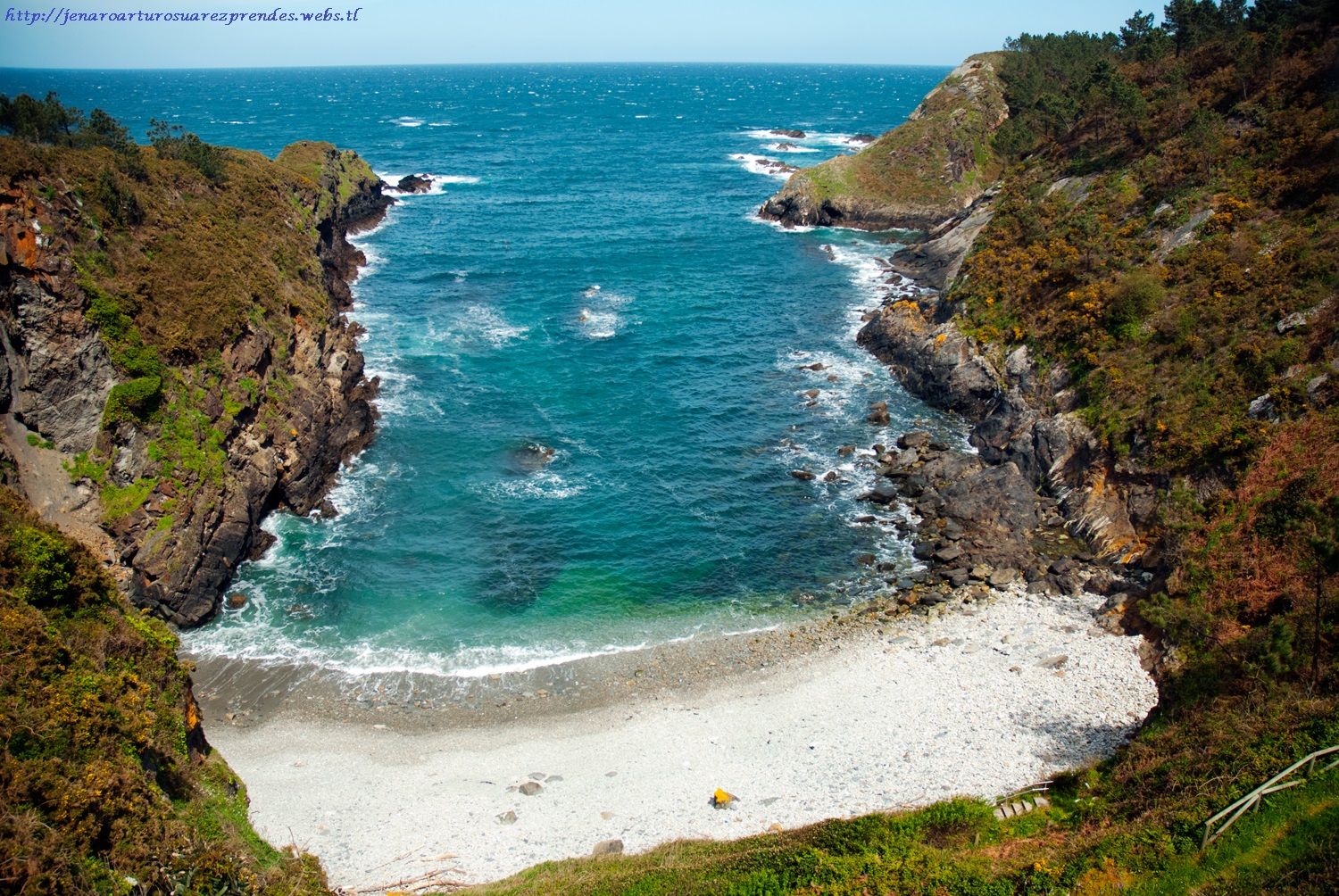 Foto de Playa de Miudes en El Franco, Asturias