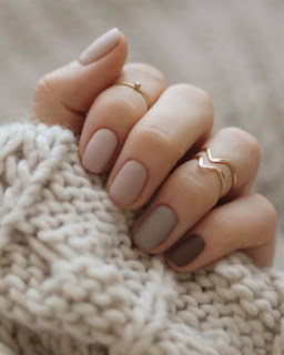 ✘ 26 Cool Matte Nail Art Designs Ideas to Copy in 2020 and also the fall and winter trends for nails this year and these stunning matte beauties ✘ 26 Cool Matte Nail Art Designs Ideas to Copy in 2020