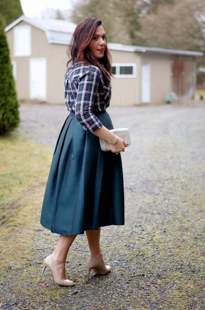 Tibi Simona skirt and evergreen plaid outfit idea