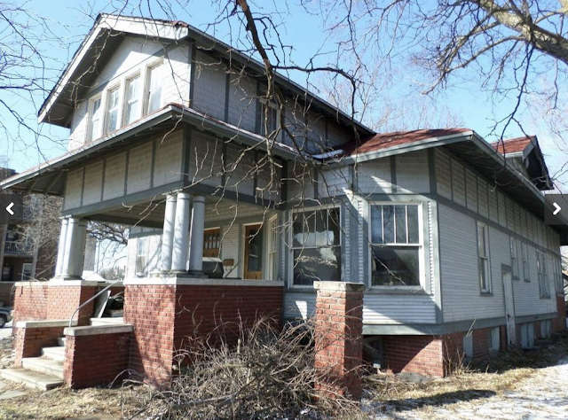 700 Elk Street, Beatrice, Nebraska • probable Sears Hawthorne
