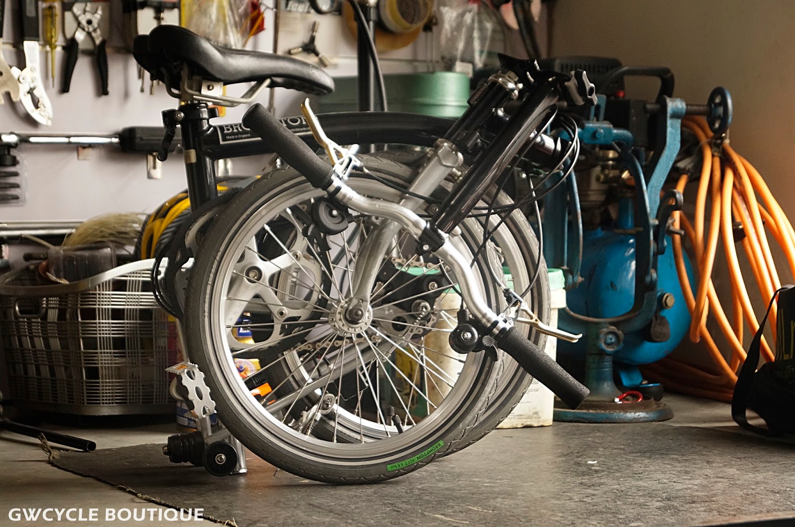 brompton m6e