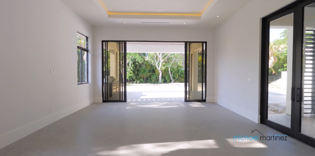 Tour 10325 SW 69th Ave, Miami Home vs. 20 Interior Design Photos