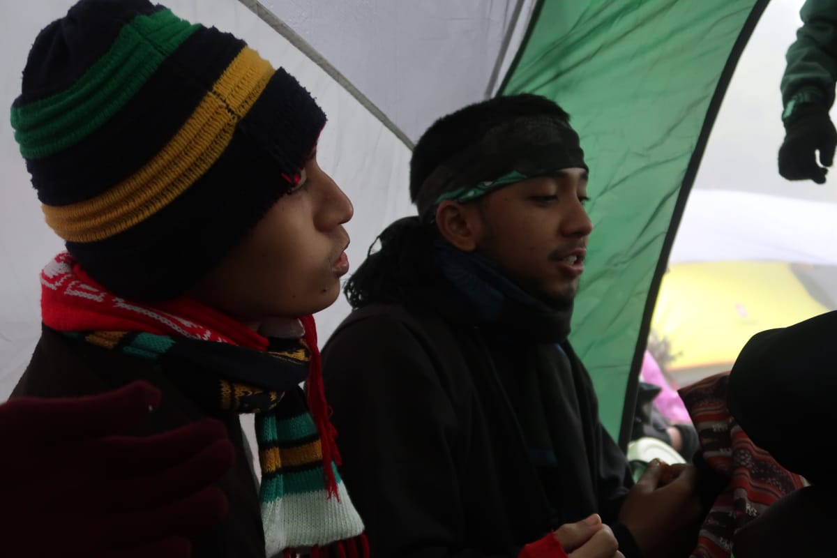 Sevilla�s Area: Ada Apa di Puncak Gunung Gede?!