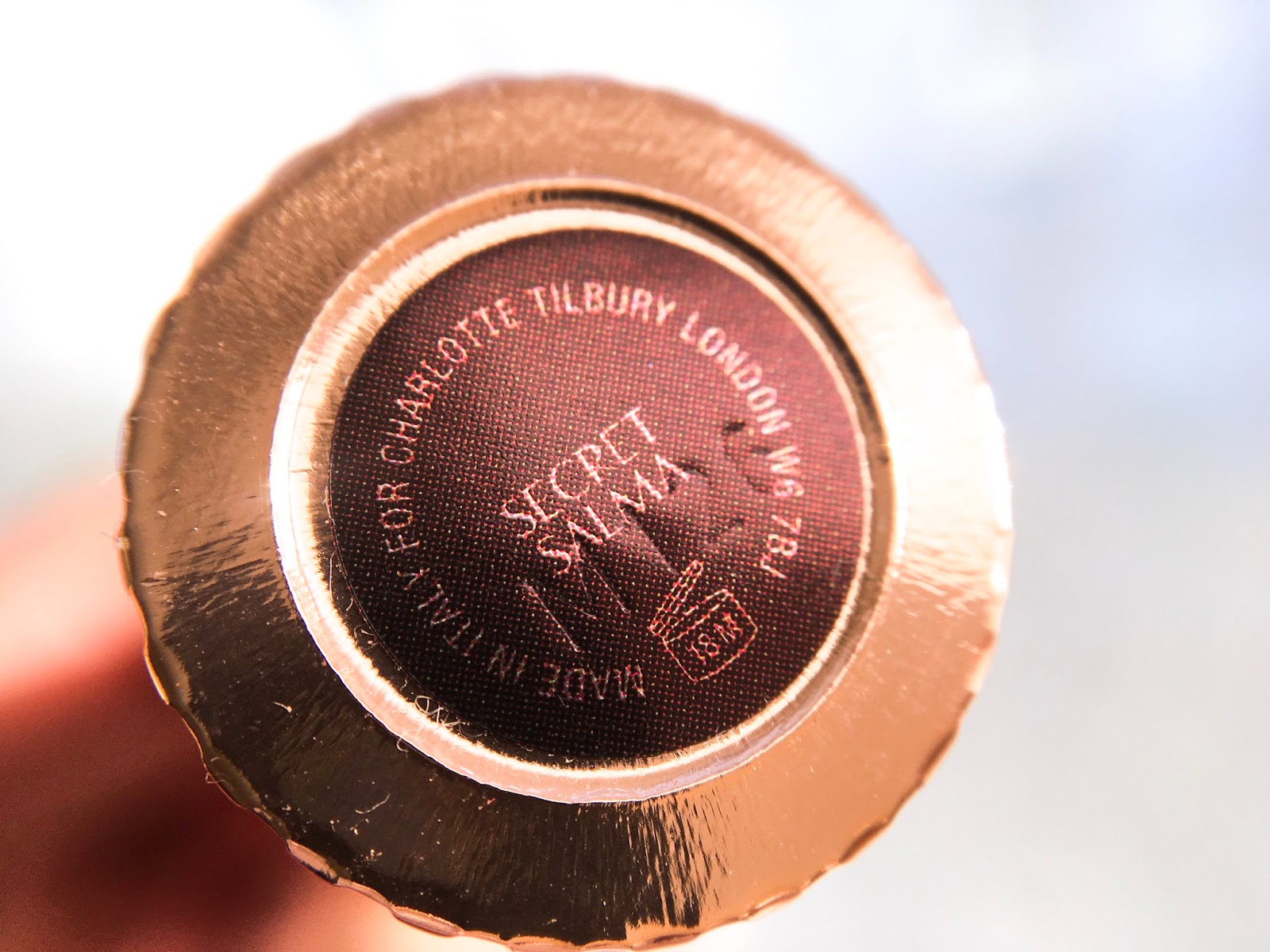 7th Wedding Anniversary Edit (ummbabybeauty.com) secret lipstick, secret salma review, charlotte tilbury hot lips secret salma, charlotte tilbury secret salma matte revolution