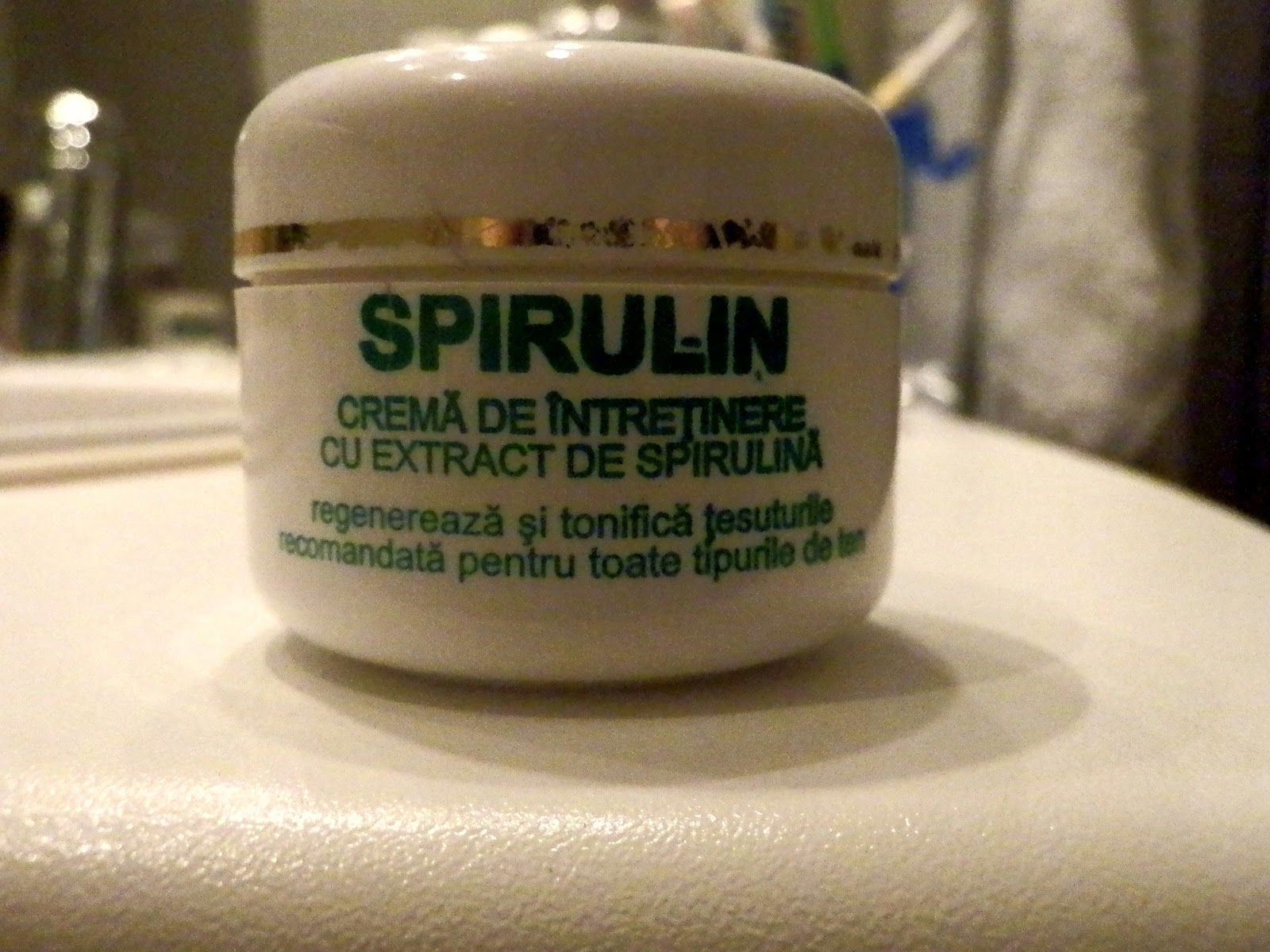 crema cu spirulina pentru acnee)