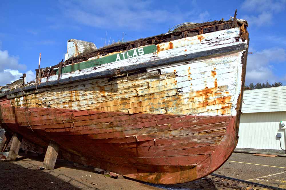 Oregon Snapshots Like a Boat out of water