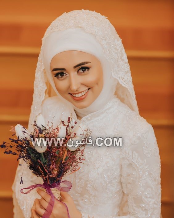 بالصور أجدد الأشكال العصرية فى عالم لفات الطُرح للعرائس المحجبات فساتين زفاف, فساتين زفاف محجبات, لفات طرح للزفاف, لفات حجاب للزفاف, أشكال لفات الحجاب فى الفرح