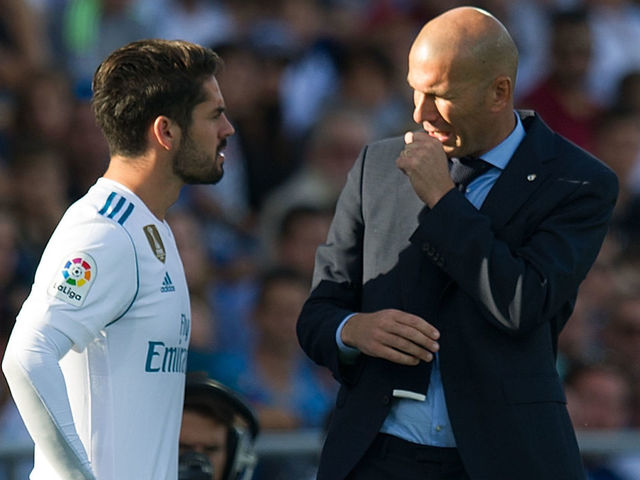Zidane có 4 người con đều đi theo con đường bóng đá