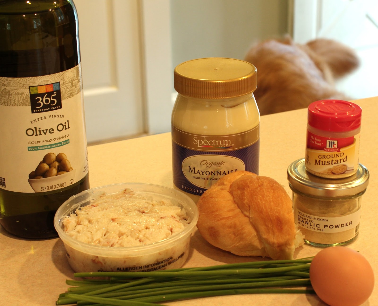 Hey, Mom! What's For Dinner? Crab Cakes and Dill Sauce
