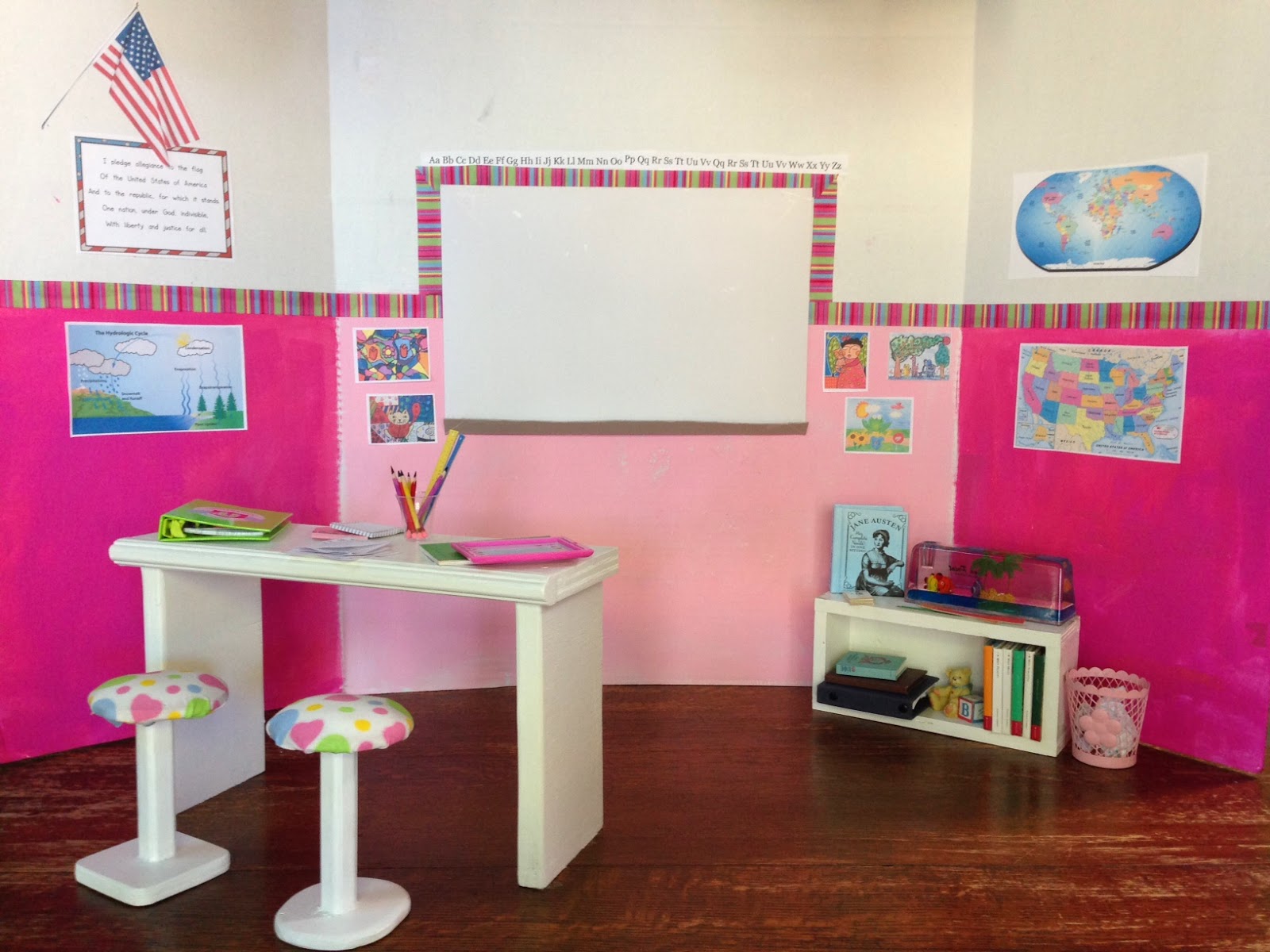 Barbie doll school house Clearance