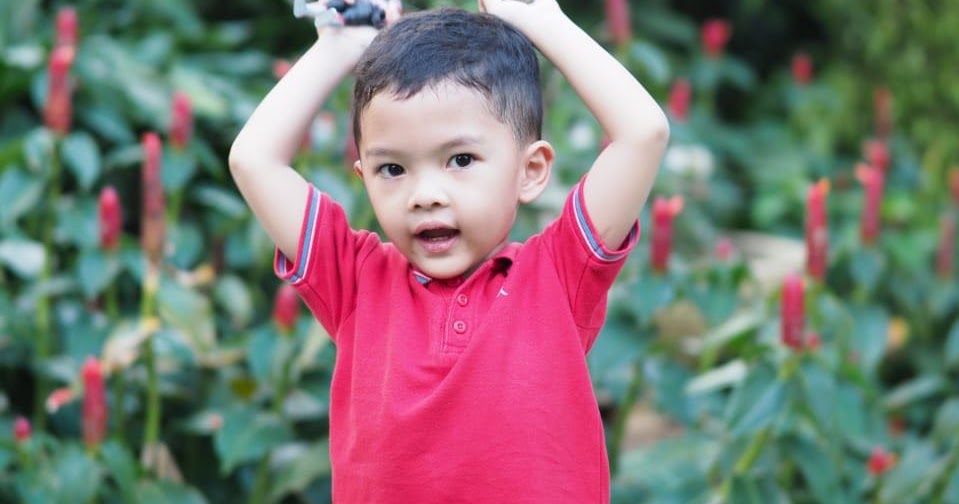Memberi Reward Kepada Anak Tidak Harus Dengan Membelikan Mainan