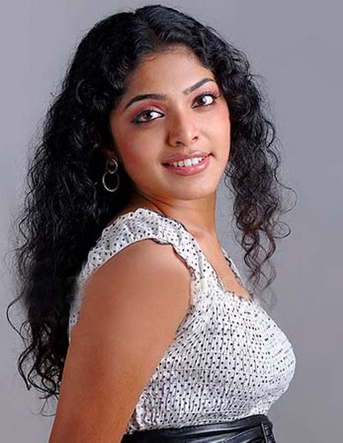 Fashion: Rima Kallingal.