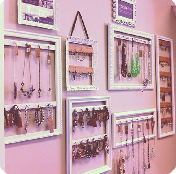 DIY Home Sweet Home 11 Inspiring Uses For Picture Frames