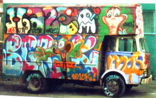 Graffitis camión Hace Movi Ribon Berok Dam