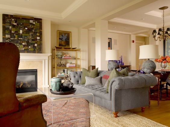 The design equivalent of Chanel’s little black dress x 30 - gray sofa 25 www.bohohome.com @bohosusan