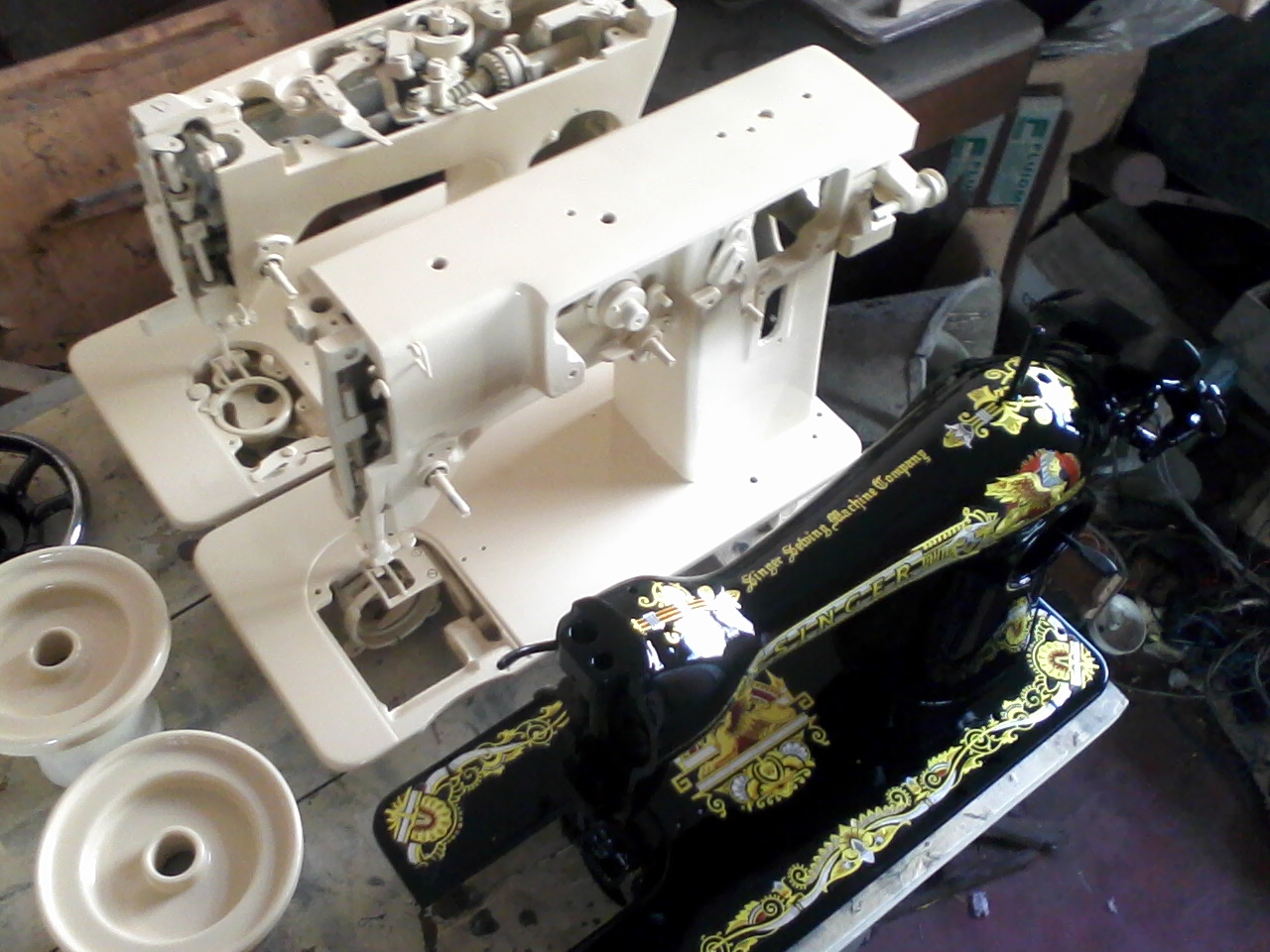 atampahura අටම්පහුර how to paint your sewing machine