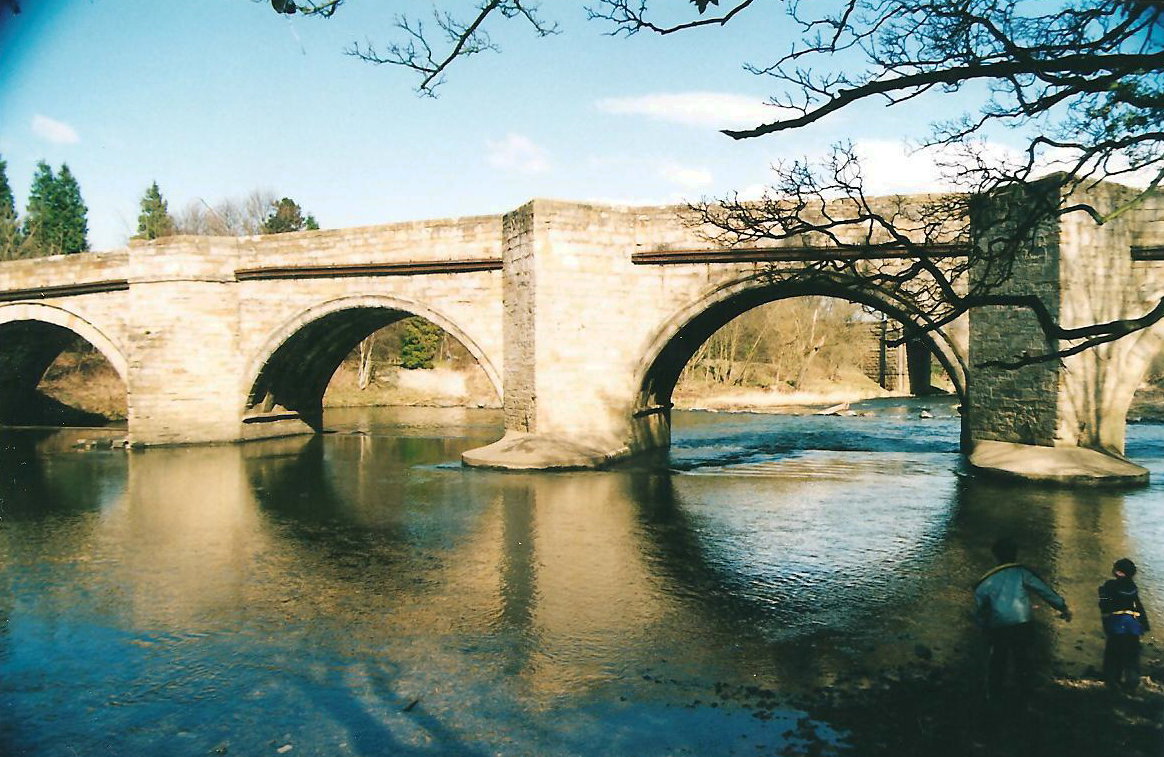 NorthEast History Tour Sunderland Bridge (NZ266376)