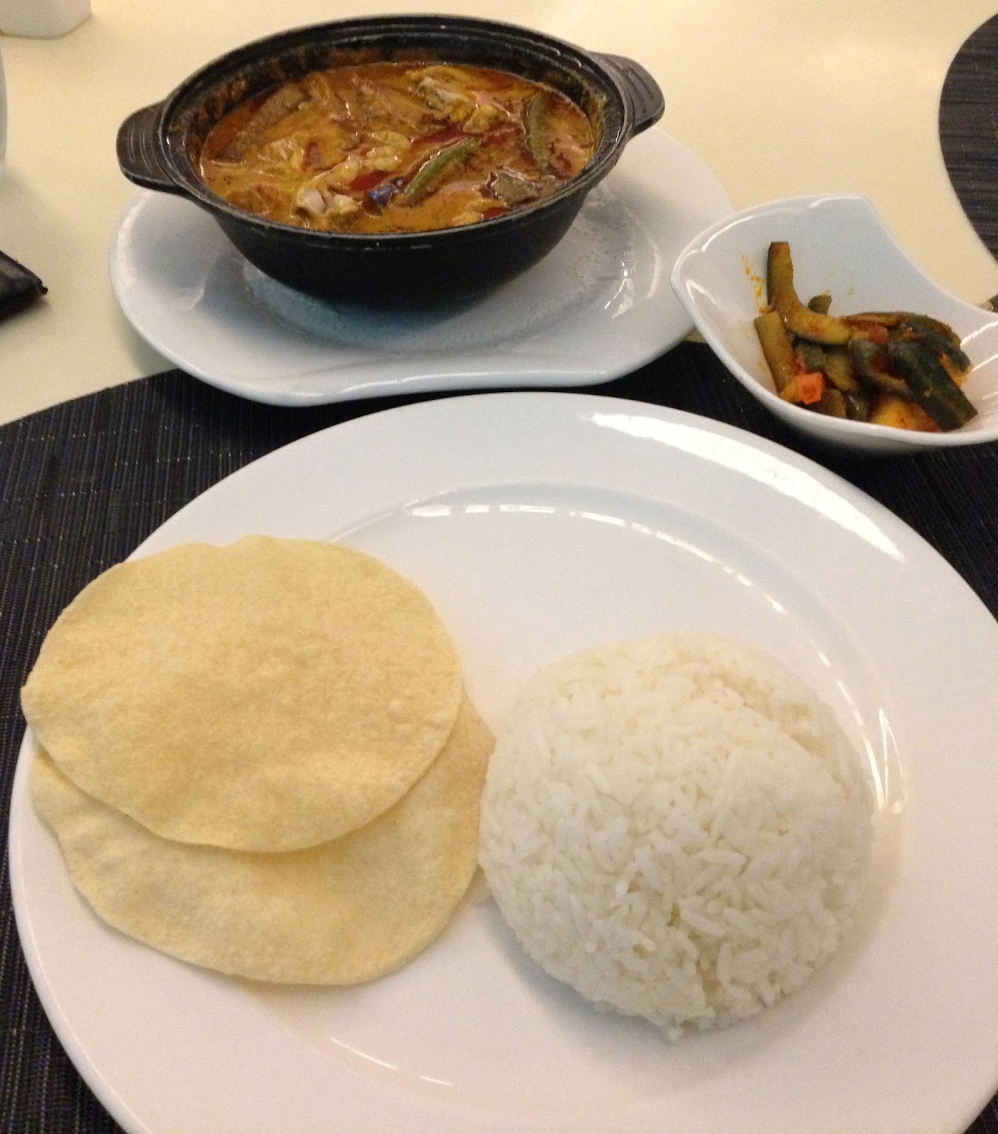 The Travelling Spud Chicken Curry at Chatterbox, Mandarin Orchard