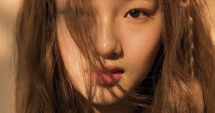 Lirik Lagu Kriesha Tiu – Trouble - Telenovelas