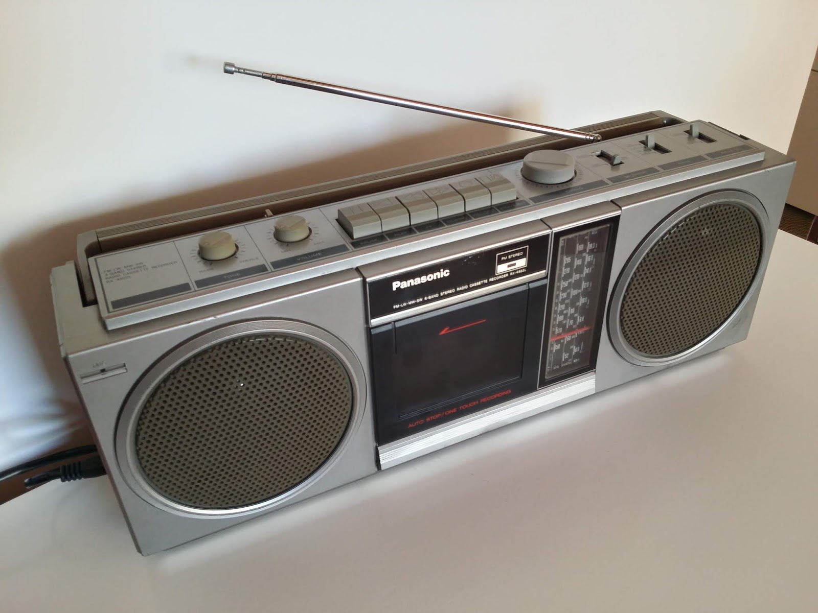 Radio Cassette Panasonic RX4922L