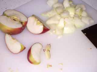 Coring the apple