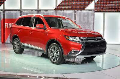 Mitsubishi Outlander 2016