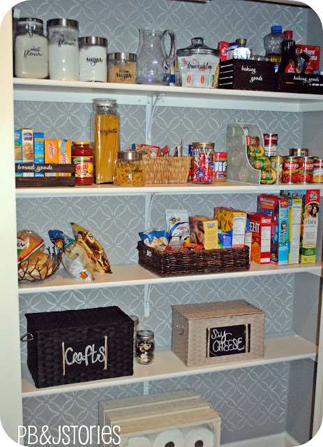 10+ Ways to Make Your Pantry Picture-Perfect| Organization, Organization Ideas for the Home, Pantry Organization, Pantry Ideas, pantry Organization Ideas, Pantry Design, Pantry Decor, Pantry #Organization #PantryOrganization #PantryOrganizationIdeas #OrganizationIdeasfortheHome