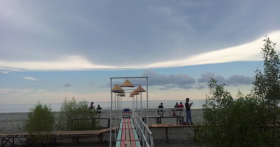 Sj: Wisata Mempawah Mangrove Park Kalimantan Barat