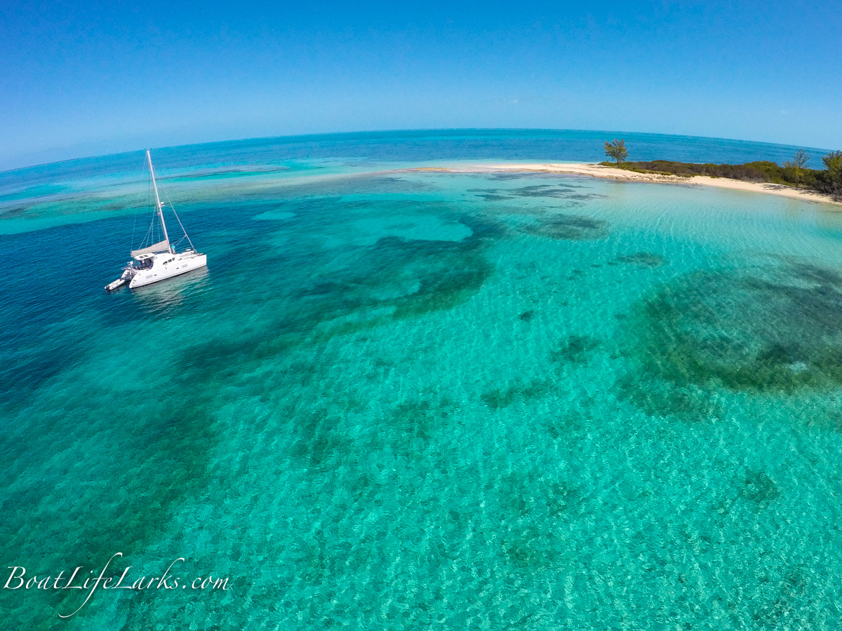 Sailing to Honeymoon Harbor, Bimini Islands Boat Life Larks SV Dulcinea