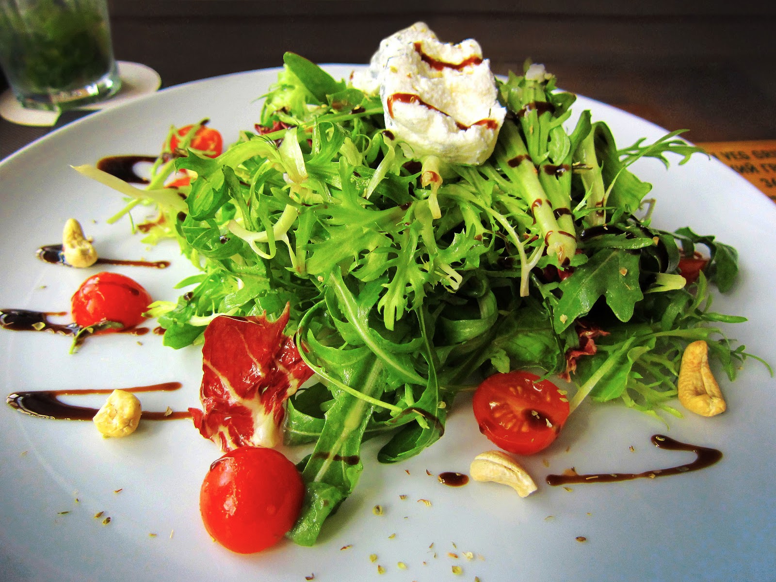 asfar® Zitronenöl: Einfacher Rucolasalat mit Mozzarella, Tomaten und ...