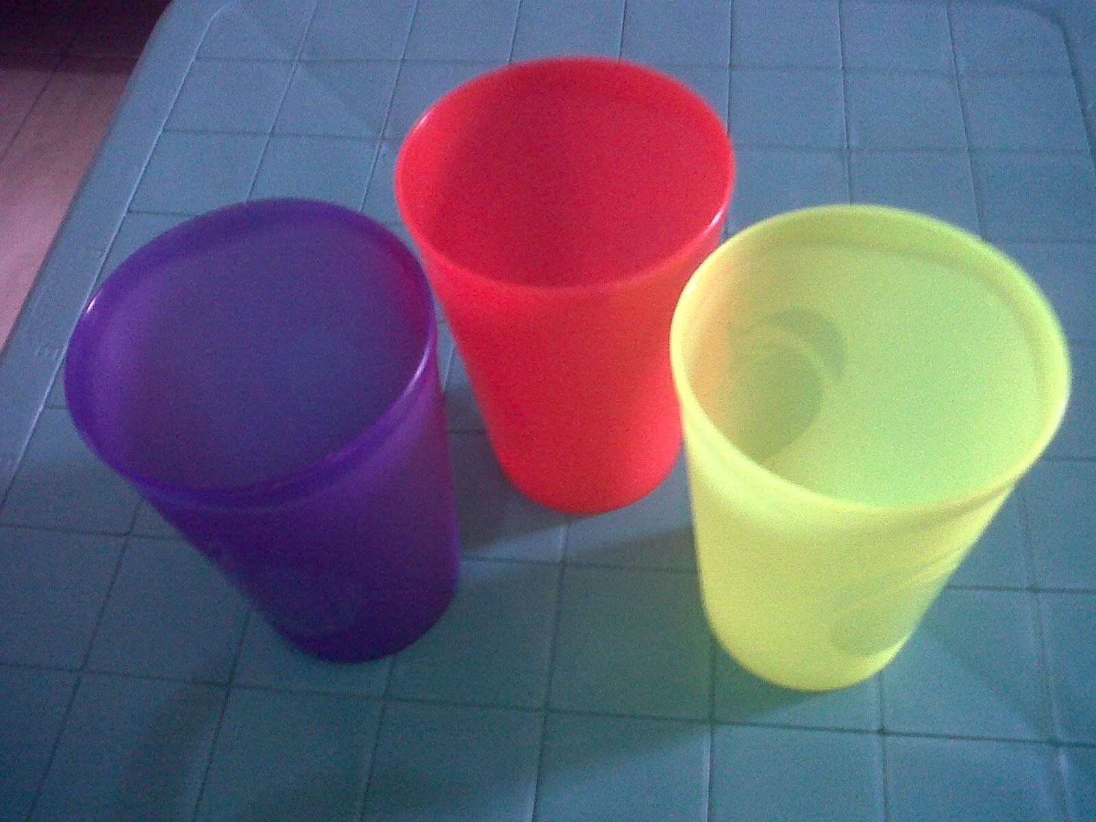 Selatan Jaya distributor barang plastik furnitur Surabaya Indonesia