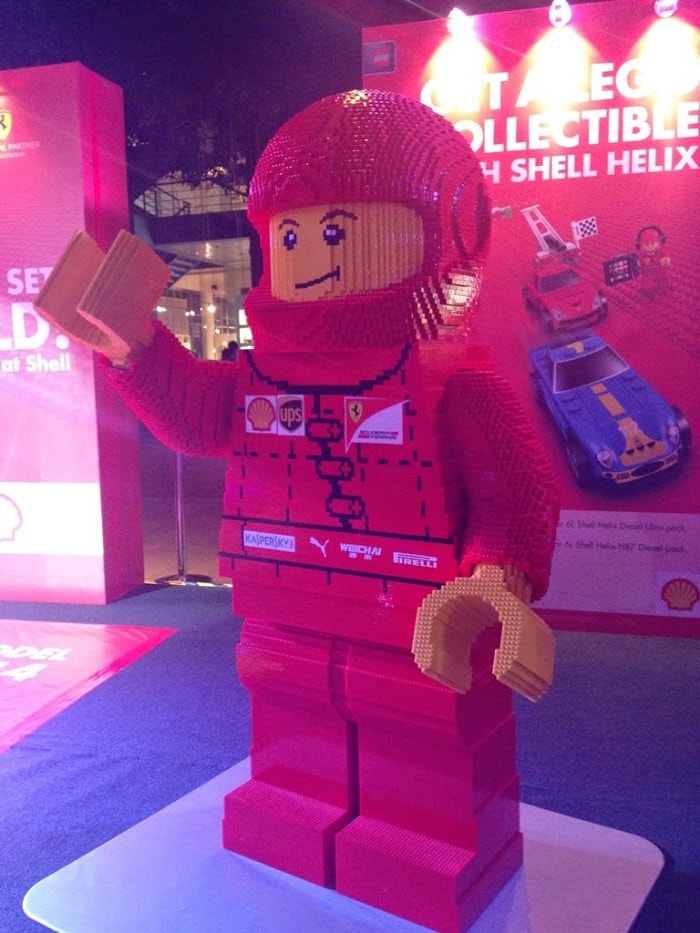 New Shell V-Power LEGO Ferrari Collection Exhibition
