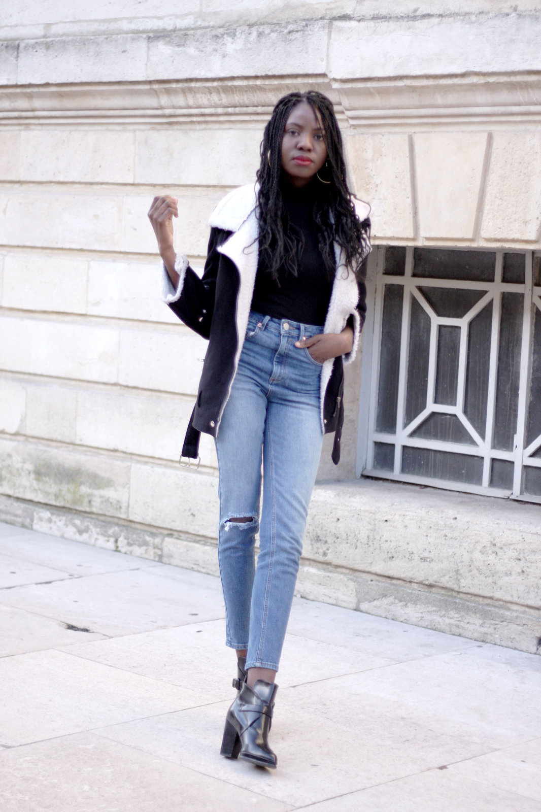 blog mode, blogueuse mode, blogueuse bordelaise, blogueuse bordelaise noire, veste noir manches courtes sheinside, pochette asos, pull h&m moutard, pantalon mango noir, baskets reebok princess blanche, chemise en jean homme asos, slim noir h&m, bordeaux, ootd, olivia, tenue du jour, olivia blog mode, the daily women blog mode, blogueuse mode, blogueuse bordelaise, blogueuse bordelaise noire, veste noir manches courtes sheinside, pochette asos, pull h&m moutard, pantalon mango noir, baskets reebok princess blanche, chemise en jean homme asos, slim noir h&m, bordeaux, ootd, olivia, tenue du jour, olivia blog mode, the daily women