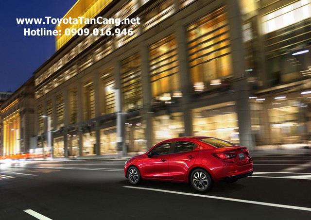 Nên mua Toyota Vios 2015 hay Mazda 2 sedan 2015