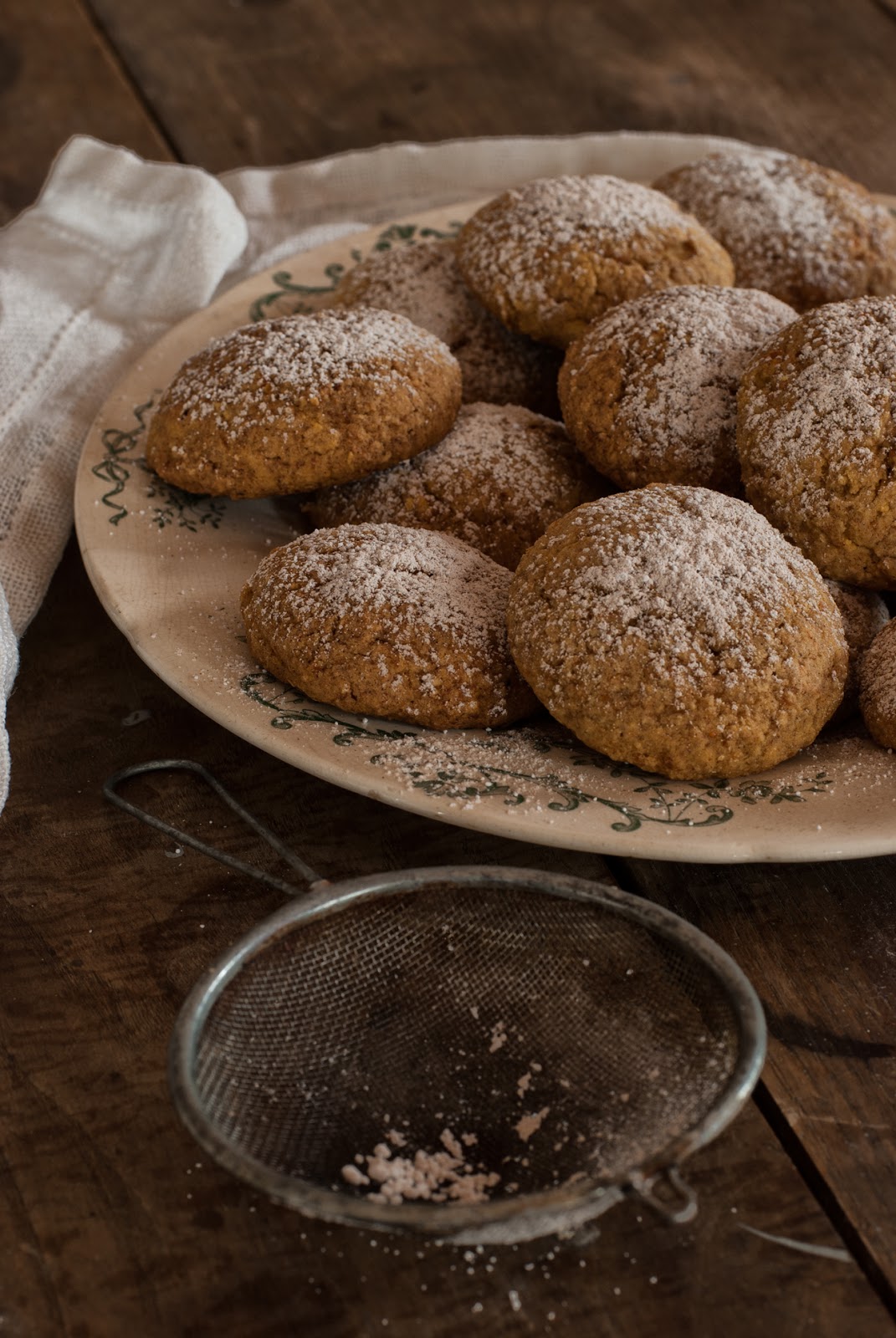 Korzenne ciastka z marchewką bez glutenu