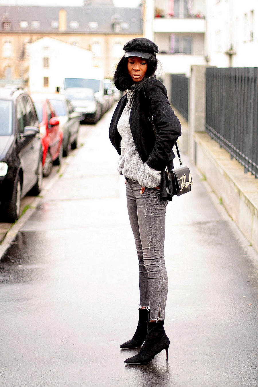 baker-boy-hat-karl-lagerfeld-bag-zara-coat-black-boots baker-boy-hat-karl-lagerfeld-bag-zara-coat-black-boots